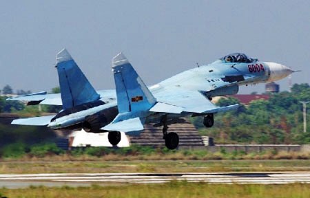 Chuyên gia Hoa kiều so sánh ưu thế SU - 30MK2 của VN với TQ