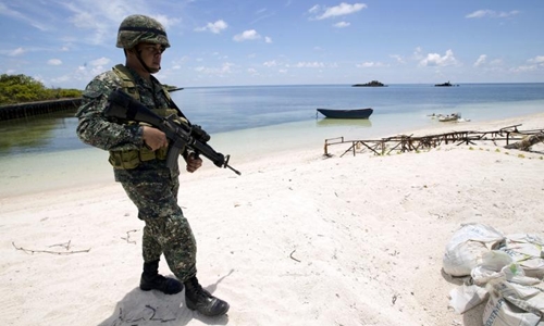 Tổng thống Philippines nói sẽ củng cố, không quân sự hóa ở Trường Sa