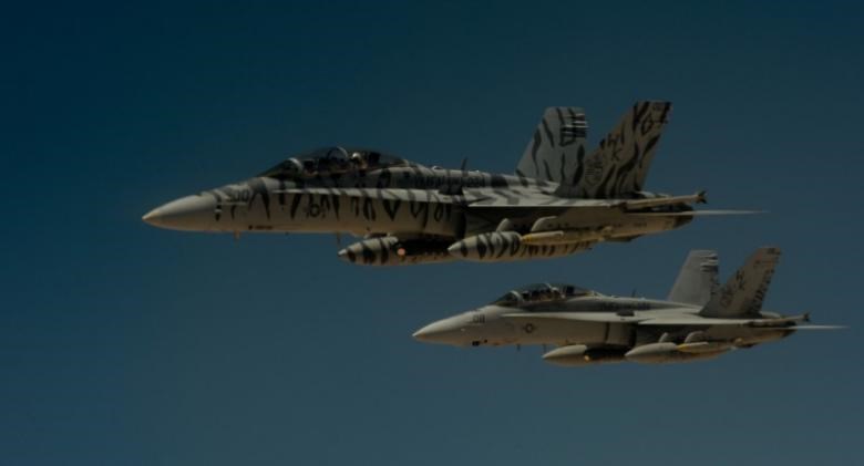 F-18 Mỹ bắn hạ Su-22 Syria, xung đột leo thang - ảnh 2
