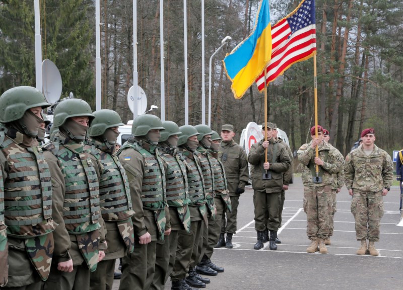 Mỹ điều binh đến Ukraine trước thềm tập trận Nga - ảnh 1