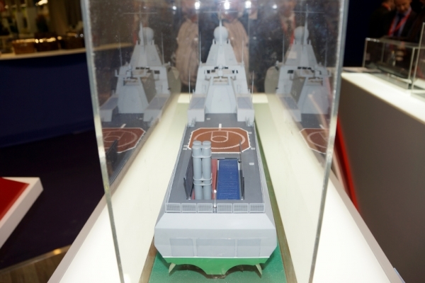 Mỗi container chứa 4 tên lửa 3M-54KE, 3M-54KE1 hoặc Kh-35 Uran-E. Đạn tên lửa hành trình chống tàu 3M-54KE đạt tầm bắn 220km, mang phần chiến đấu nặng 200kg.