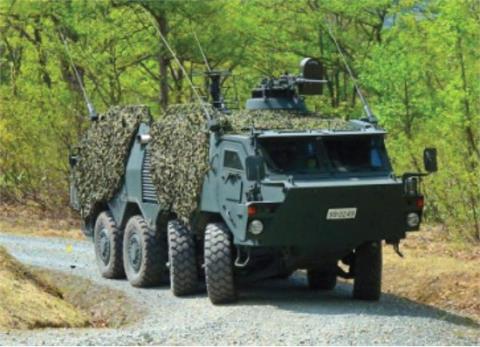 Nhật Bản sẽ tặng xe quân sự cho Việt Nam