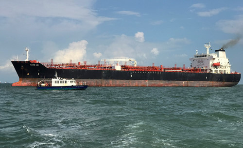 Nghi vấn xung quanh vụ tàu chiến Mỹ va chạm tàu dầu ở Singapore - ảnh 2