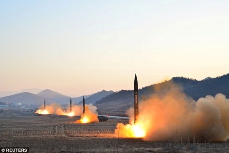 Triều Tiên tự phá hủy tên lửa vì bay nhầm sang Nga? - ảnh 1
