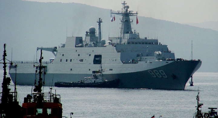 Trung Quốc âm thầm đóng tàu đổ bộ mới cho hải quân