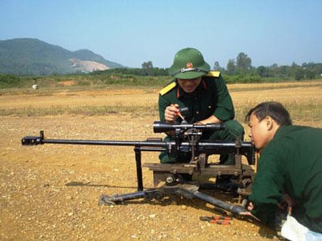 Việt Nam sản xuất súng bắn tỉa xuyên giáp